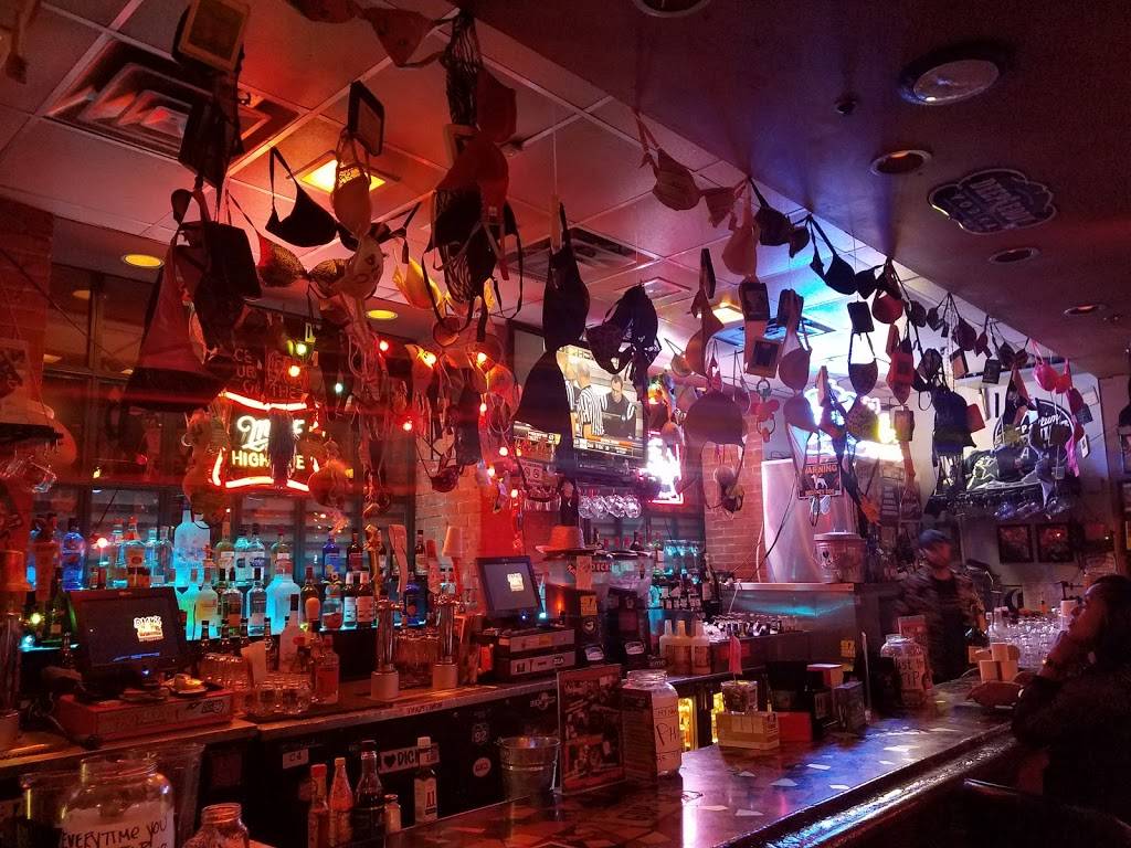 Dicks Last Resort | restaurant | 2211 N Lamar St, Dallas, TX 75202, USA | 2147470001 OR +1 214-747-0001