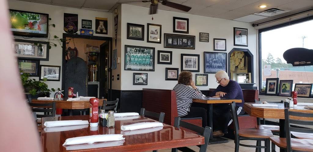 Back Street Cafe | restaurant | 4109 Walnut St, Loris, SC 29569, USA | 8437566421 OR +1 843-756-6421