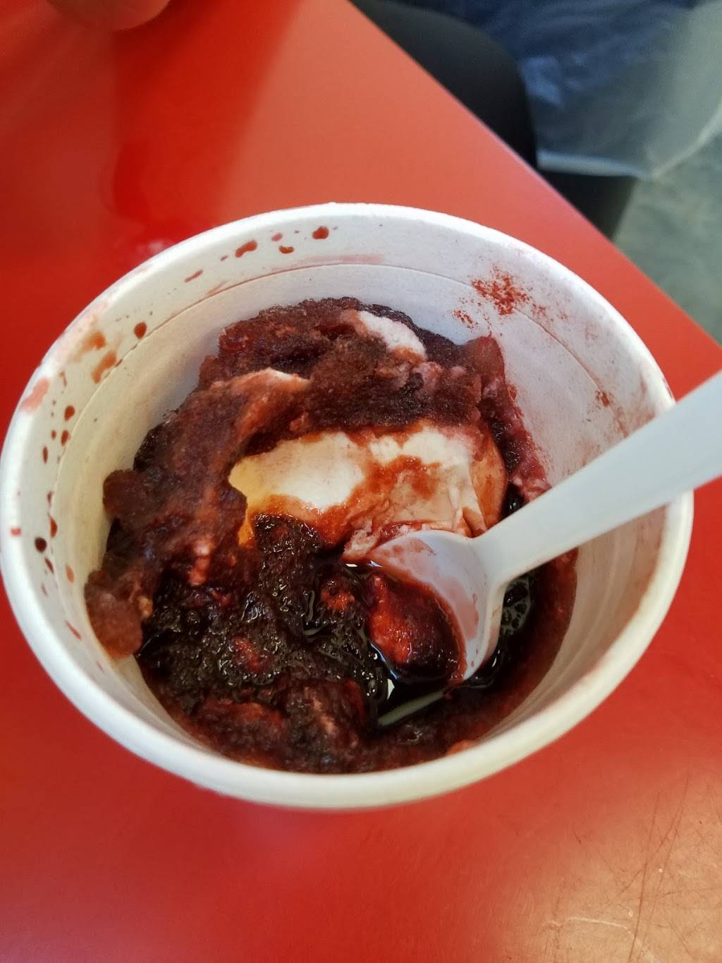 Jerrys Sno Cones | restaurant | 1657 Wells Station Rd, Memphis, TN 38108, USA | 9017672659 OR +1 901-767-2659