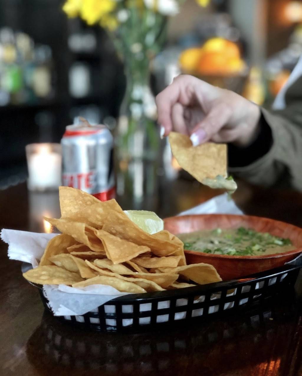 Mothers Ruin | restaurant | 1239 6th Ave N, Nashville, TN 37208, USA | 6159537317 OR +1 615-953-7317