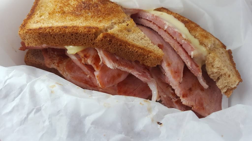 Lons Ham&Corned Beef | restaurant | 13600 W Chicago, Detroit, MI 48228, USA | 3138342870 OR +1 313-834-2870