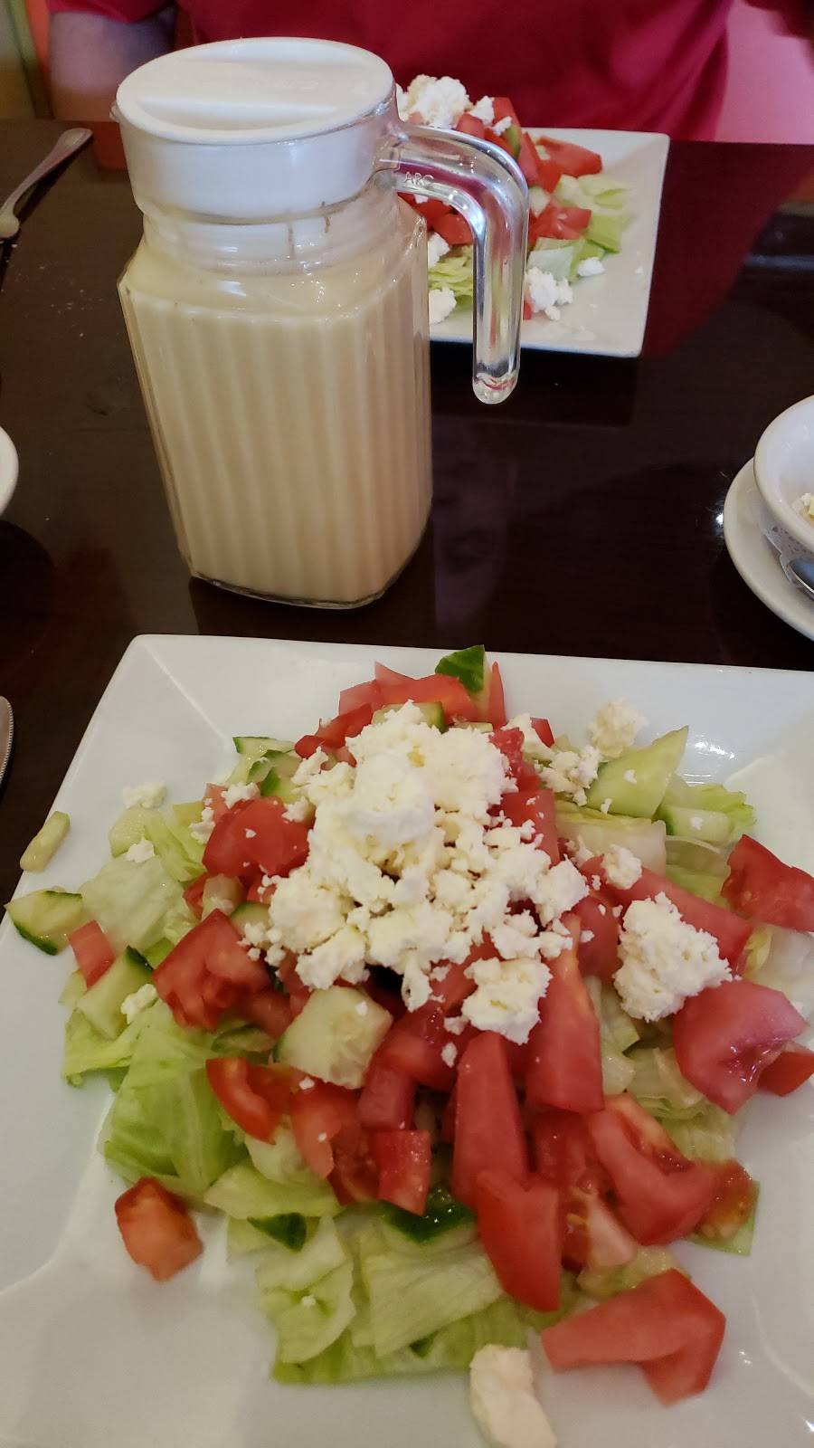 Petit Gourmet Diner | restaurant | 15975 Biscayne Blvd, Aventura, FL 33160, USA | 3059472255 OR +1 305-947-2255