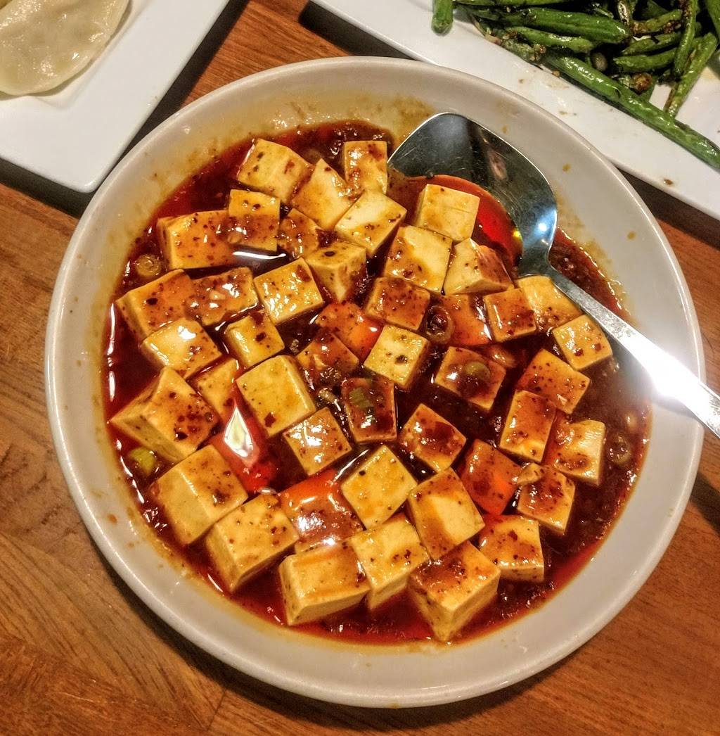 Lucky Bamboo China Bistro | meal delivery | 5855 Charlotte Pike, Nashville, TN 37209, USA | 6157605930 OR +1 615-760-5930