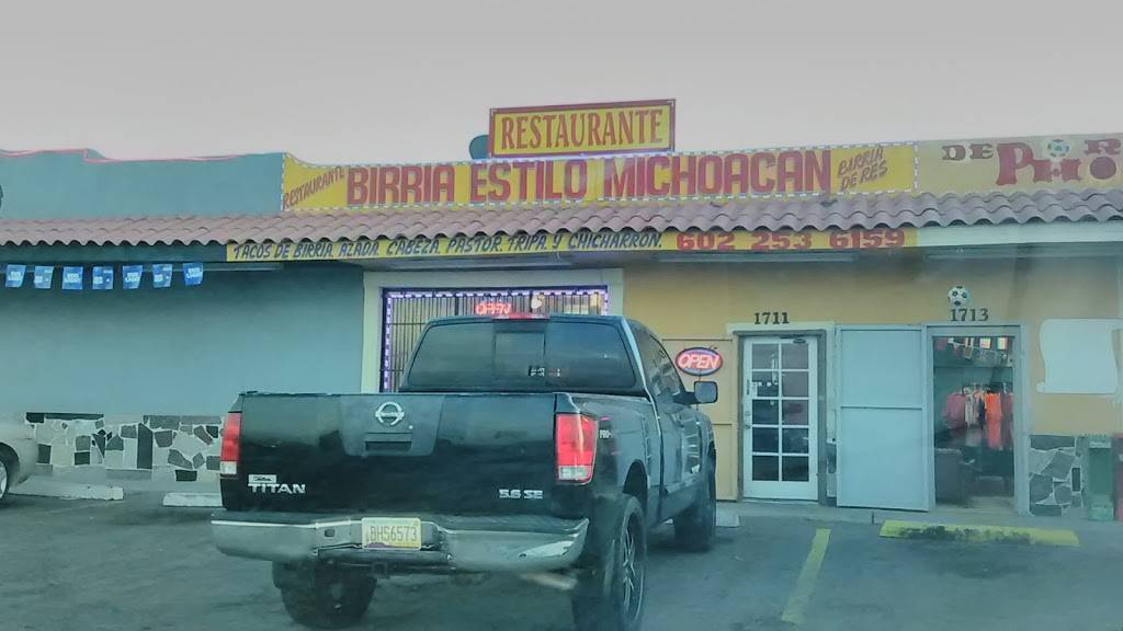 Birria Estilo Michoacan | restaurant | 1711 W Broadway Rd, Phoenix, AZ 85041, USA | 6022536159 OR +1 602-253-6159