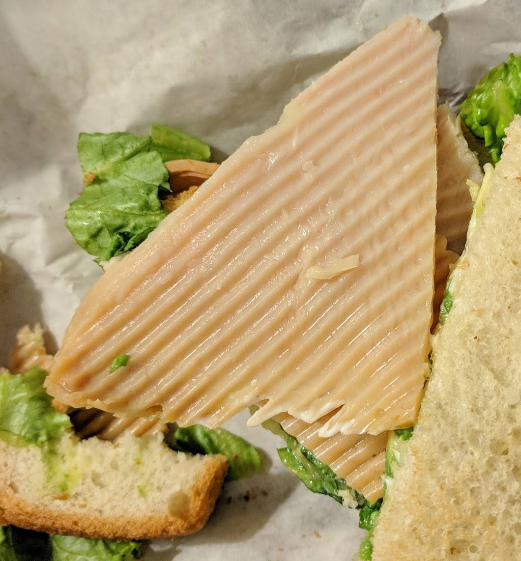 Willie J’s Burgers & More | restaurant | 2010 Club Center Dr, Sacramento, CA 95835, USA | 9162859379 OR +1 916-285-9379