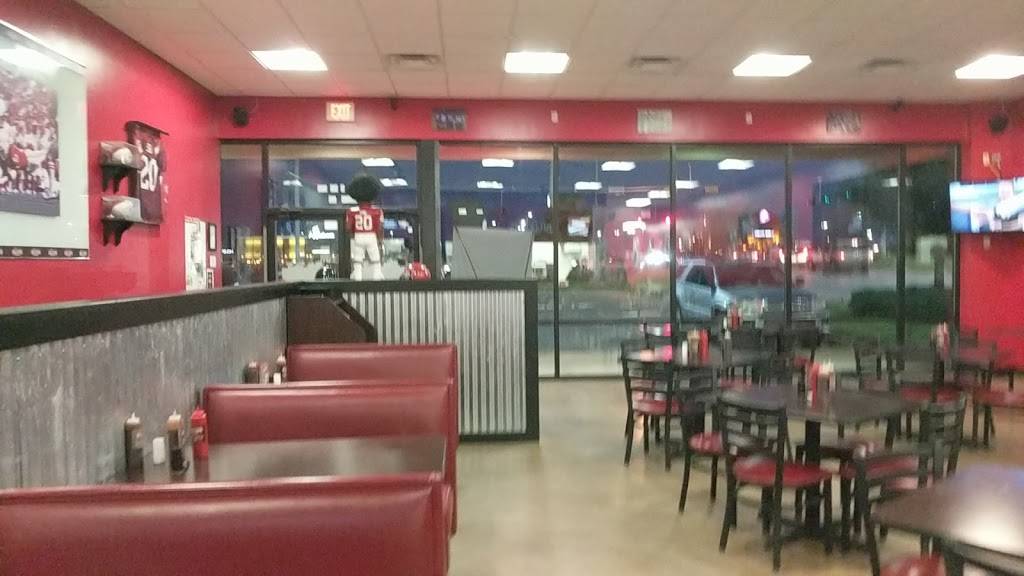 Billy Sims Barbecue | restaurant | 1001 E State Hwy 152 #101, Mustang, OK 73064, USA | 4052560760 OR +1 405-256-0760