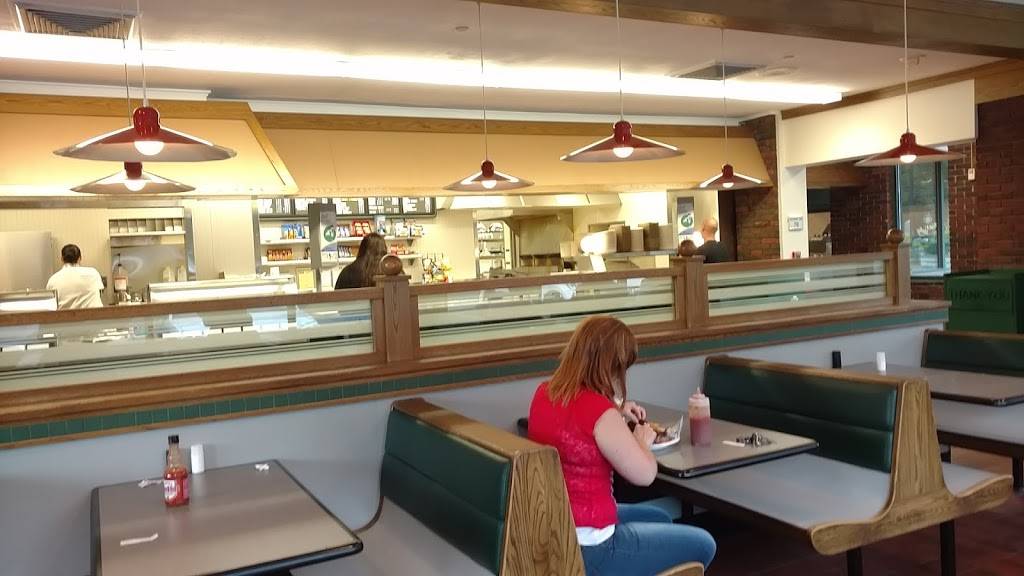 Franks Restaurant | restaurant | 265 N Pearl St, Brockton, MA 02301, USA | 5085889604 OR +1 508-588-9604