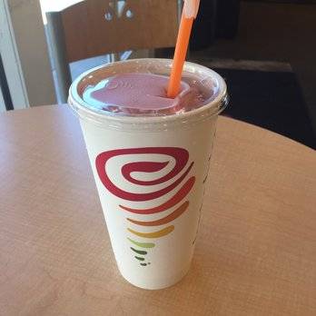 Jamba Juice Woodland Hills II | restaurant | 22815 Victory Blvd #B, West Hills, CA 91307, USA | 8183405770 OR +1 818-340-5770