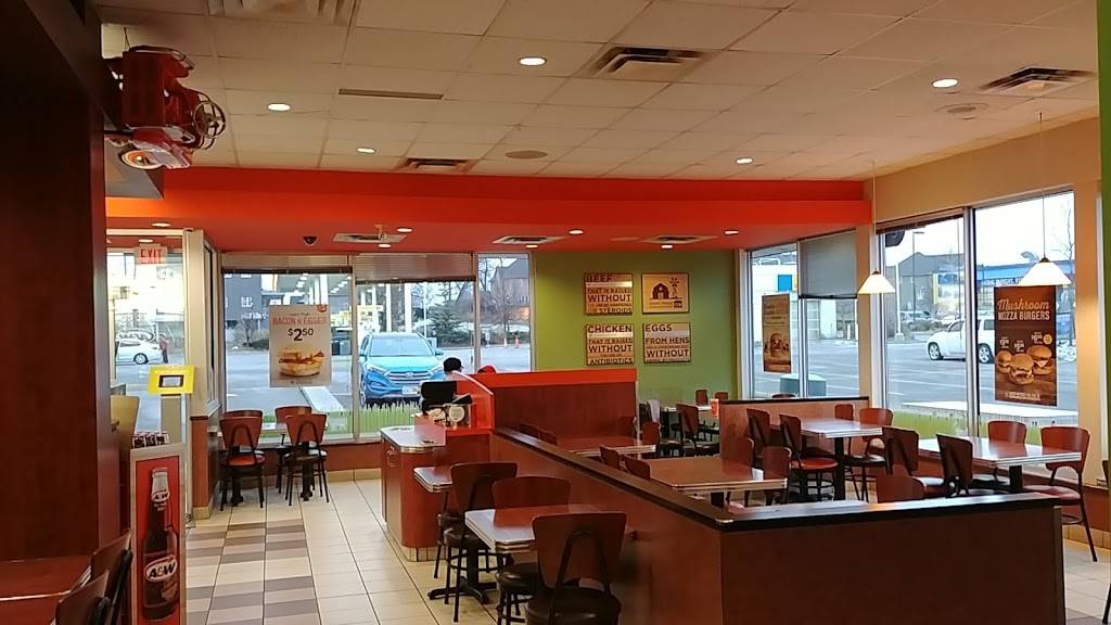 A&W Canada | restaurant | 16650 Yonge St, Newmarket, ON L3X 2N8, Canada | 9058689020 OR +1 905-868-9020