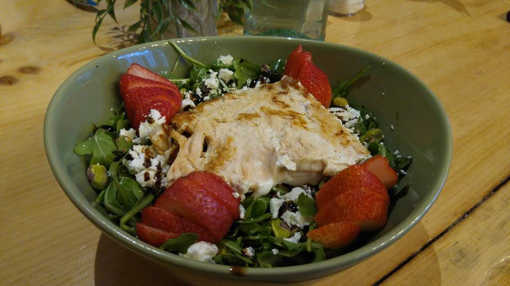 Caffe Social | restaurant | 73 N Main St, Norwalk, CT 06854, USA | 2039399523 OR +1 203-939-9523