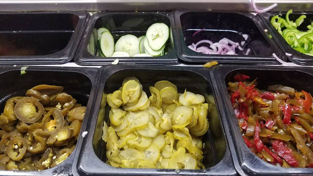 Subway | restaurant | 118 Durham Ave, South Plainfield, NJ 07080, USA | 9087541496 OR +1 908-754-1496