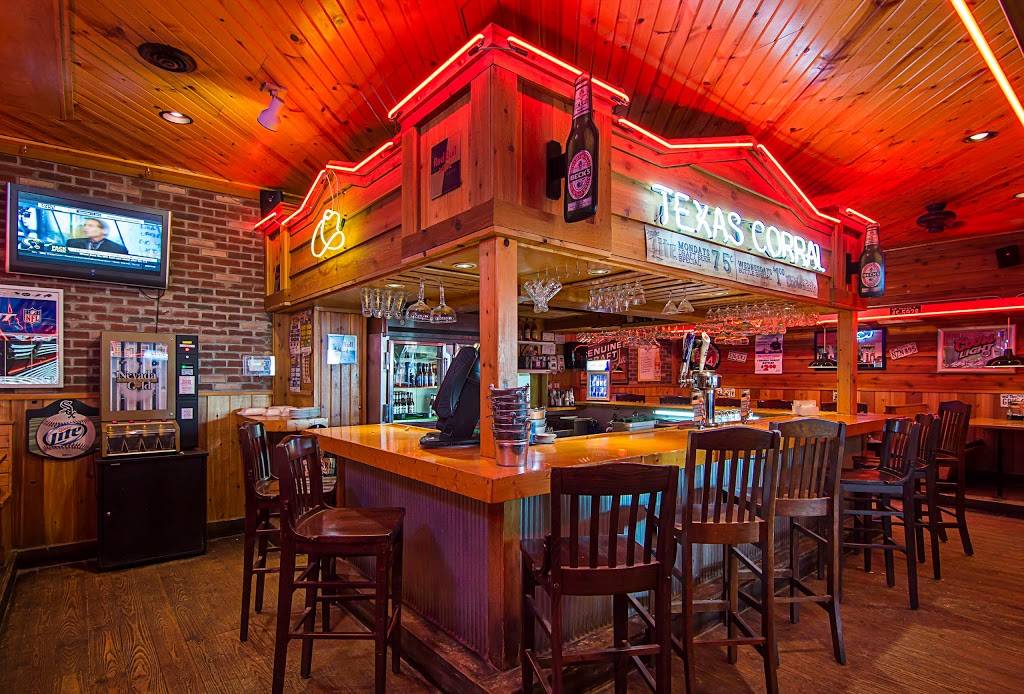 Texas Corral | restaurant | 5718 Franklin St, Michigan City, IN 46360, USA | 2198711545 OR +1 219-871-1545