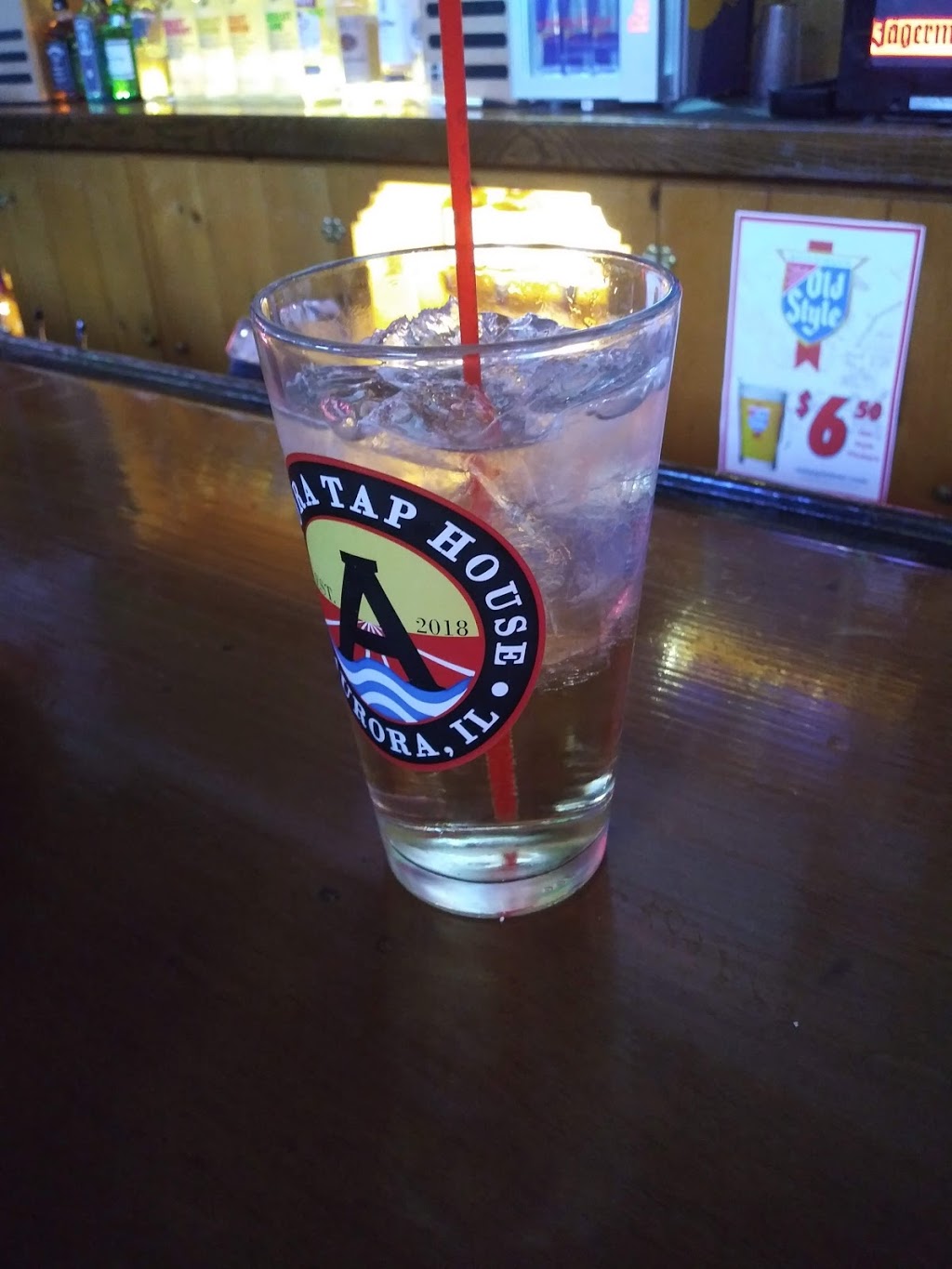 Aurora Tap House | night club | 134 W Downer Pl, Aurora, IL 60506, USA | 6308929220 OR +1 630-892-9220