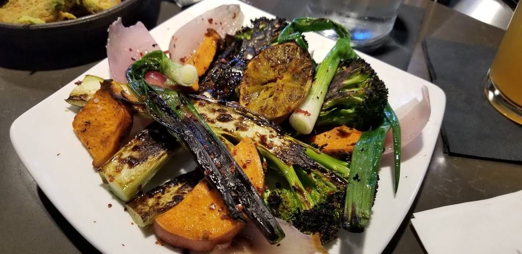 Buckhorn BBQ | restaurant | 250 Palladio Pkwy Ste. 1339, Folsom, CA 95630, USA | 9164969649 OR +1 916-496-9649