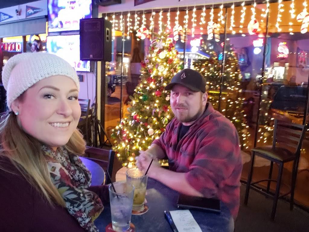 Out-A-Bounds Sports Bar | restaurant | 14415 SE Mill Plain Blvd, Vancouver, WA 98684, USA | 3602534789 OR +1 360-253-4789