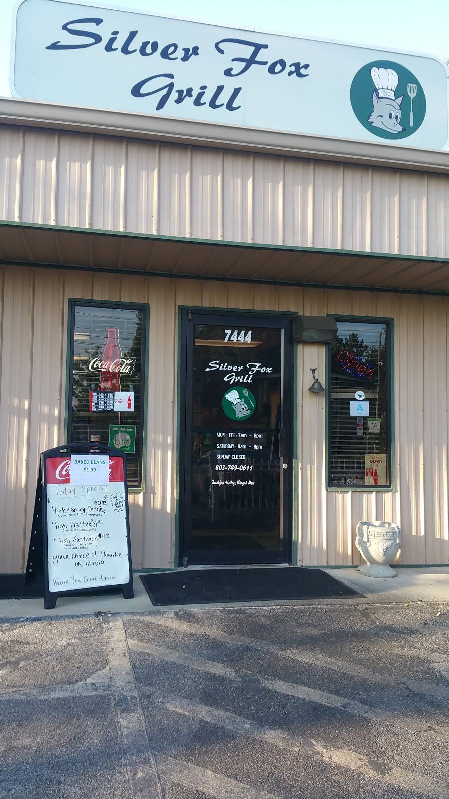 Silver Fox Grill | restaurant | 7444 Broad River Rd, Irmo, SC 29063, USA | 8037490611 OR +1 803-749-0611