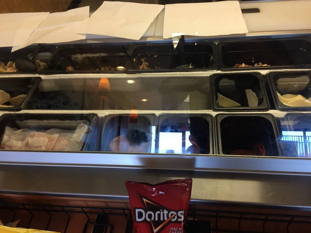 Subway Restaurants | restaurant | 4908 Seawall Blvd, Galveston, TX 77551, USA | 4097627827 OR +1 409-762-7827