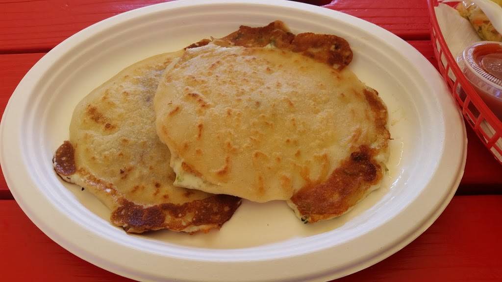 Pupuseria Cinco Estrellas | restaurant | 600 SE 146th Ave, Portland, OR 97233, USA | 5037646675 OR +1 503-764-6675