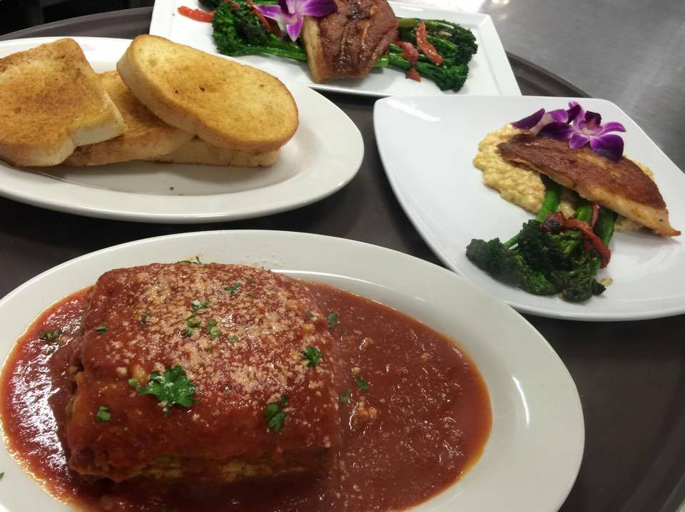 Tozzis Restaurant of Magnolia | restaurant | 144 N Main St, Magnolia, OH 44643, USA | 3309154993 OR +1 330-915-4993