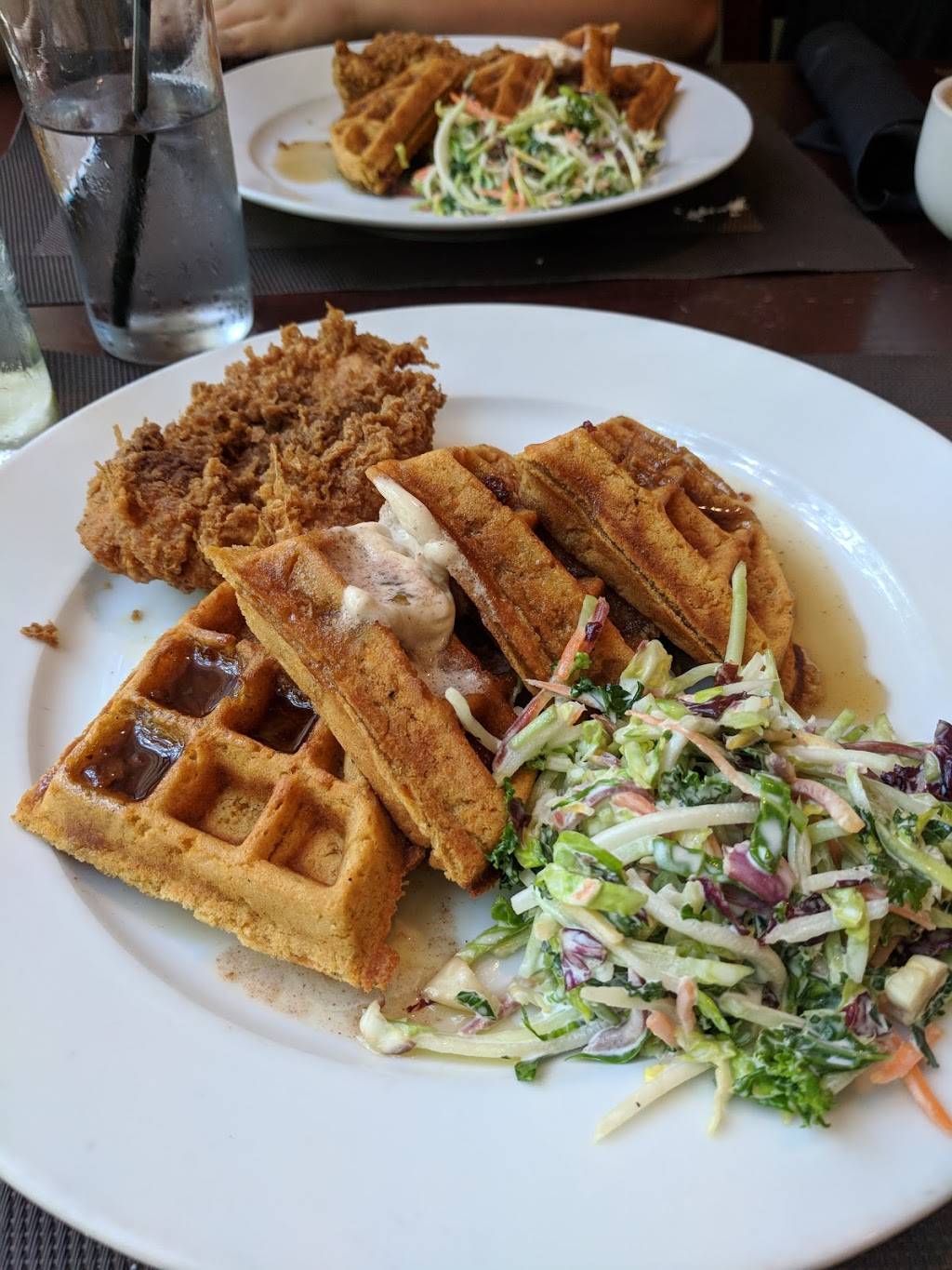 Elis Table | cafe | 129 Meeting St, Charleston, SC 29401, USA | 8434055115 OR +1 843-405-5115