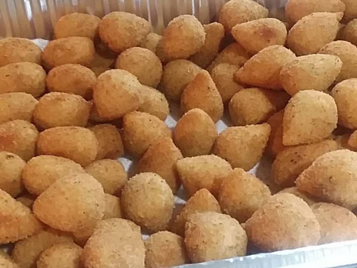 Bella doces e salgados | restaurant | 1069 Bond St #02, Elizabeth, NJ 07201, USA | 8626004553 OR +1 862-600-4553