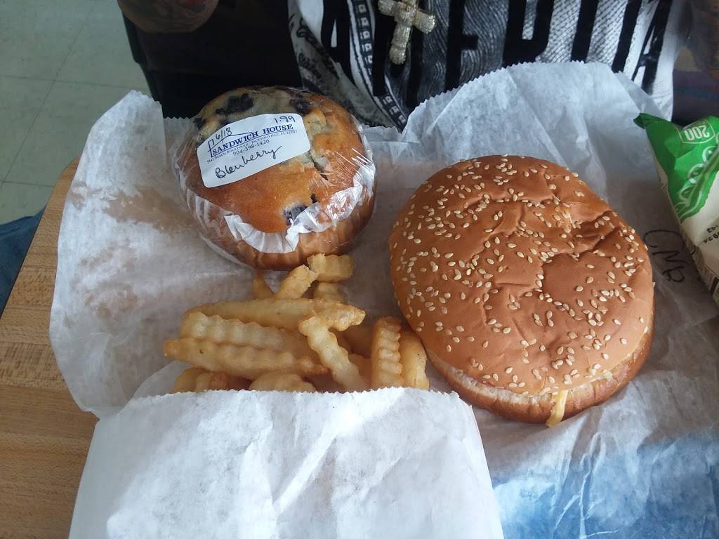 Sandwich House | meal takeaway | 5141 Beach Blvd, Jacksonville, FL 32207, USA | 9043981426 OR +1 904-398-1426