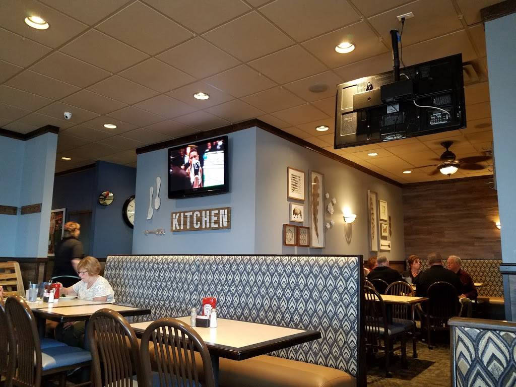 Gators Grill & Spirits | restaurant | 3313 E Agency St, Burlington, IA 52601, USA | 3197532534 OR +1 319-753-2534