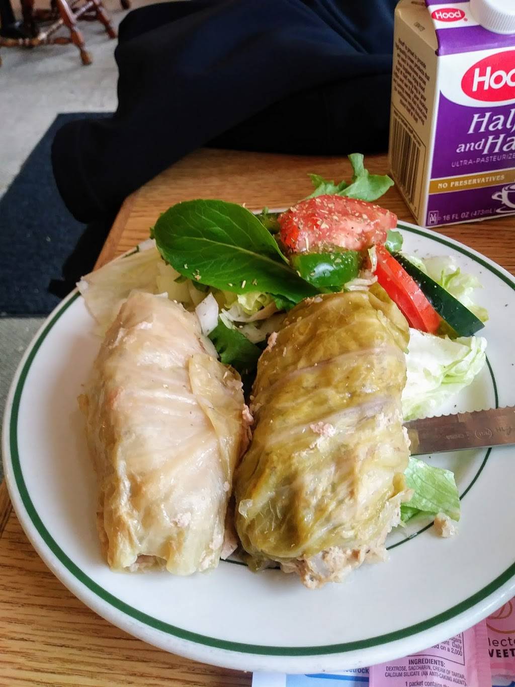 Gas Lighter Restaurant | restaurant | 204 N Main St, Concord, NH 03301, USA | 6032288854 OR +1 603-228-8854