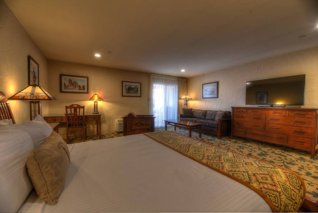 Hotel Mission De Oro | night club | 13070 CA-33, Santa Nella, CA 95322, USA | 2098264444 OR +1 209-826-4444