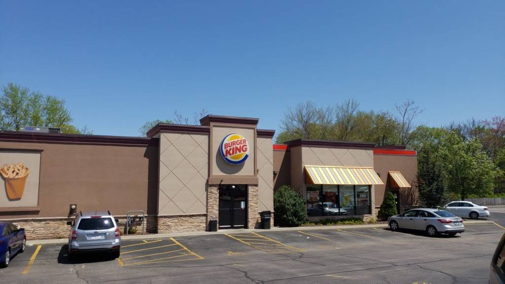 Burger King | restaurant | 9 Putnam Pike, Johnston, RI 02919, USA | 4012313969 OR +1 401-231-3969