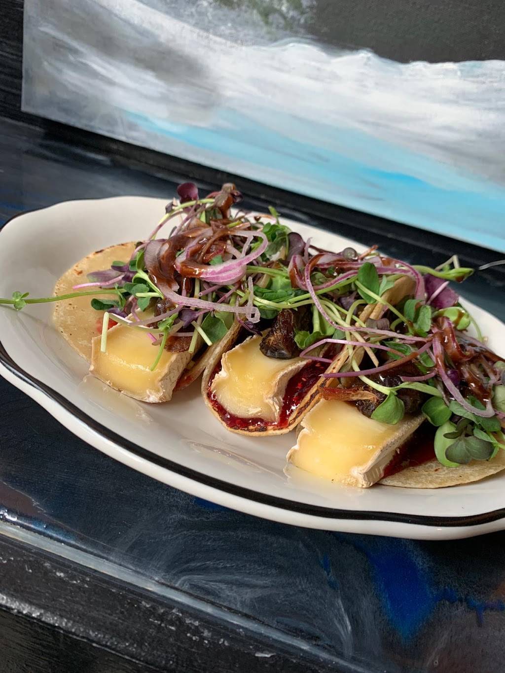 Spitfire Tacos | restaurant | 105 Lafayette St, Salem, MA 01970, USA | 9785944582 OR +1 978-594-4582