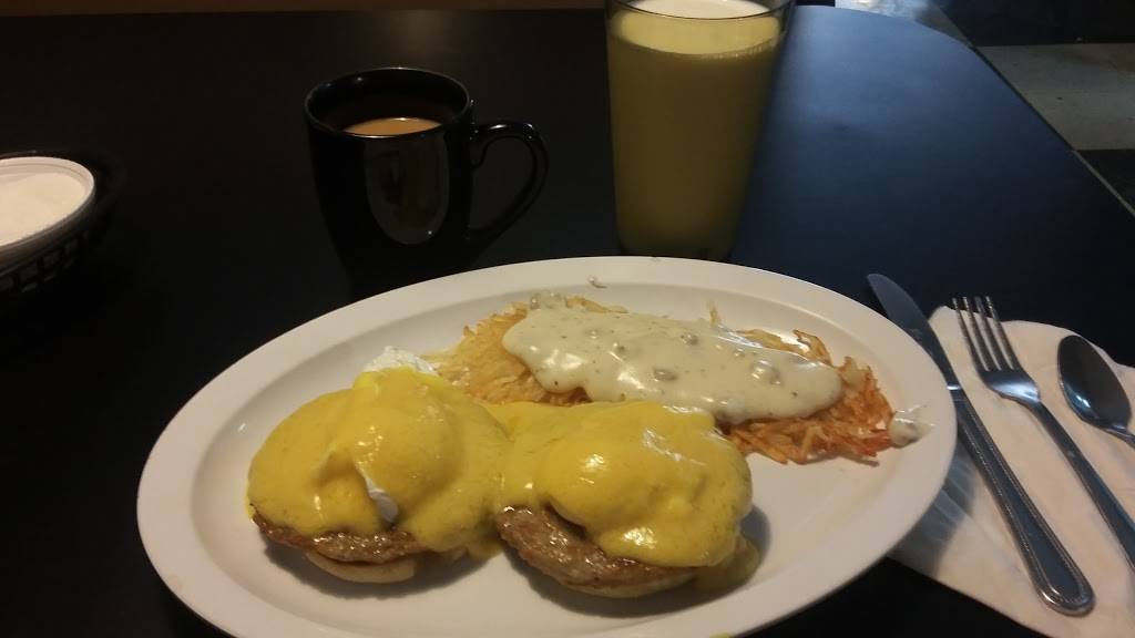 Frannies Resteraunt | restaurant | 10121 Southern Blvd, Royal Palm Beach, FL 33411, USA | 5617661041 OR +1 561-766-1041