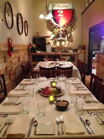 Twisted 2 | restaurant | 29 F Petaluma Boulevard North, Petaluma, CA 94952, USA | 7077899914 OR +1 707-789-9914