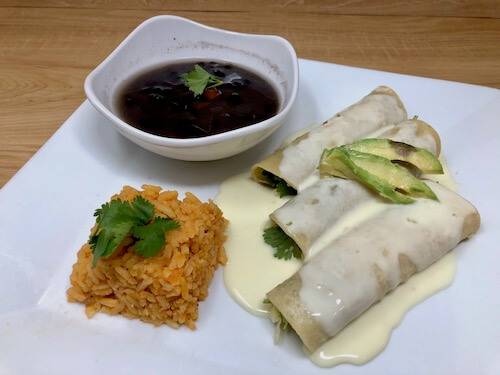 Hacienda Tapatia | restaurant | 1572 W 117th St, Lakewood, OH 44107, USA | 2168629893 OR +1 216-862-9893