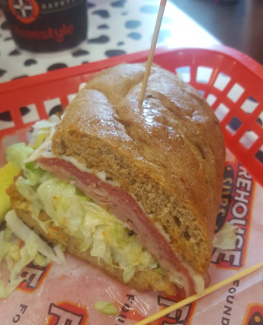 Firehouse Subs Pittsburgh Commons | restaurant | 2207 W 12th St, Millcreek Township, PA 16505, USA | 8147318568 OR +1 814-731-8568