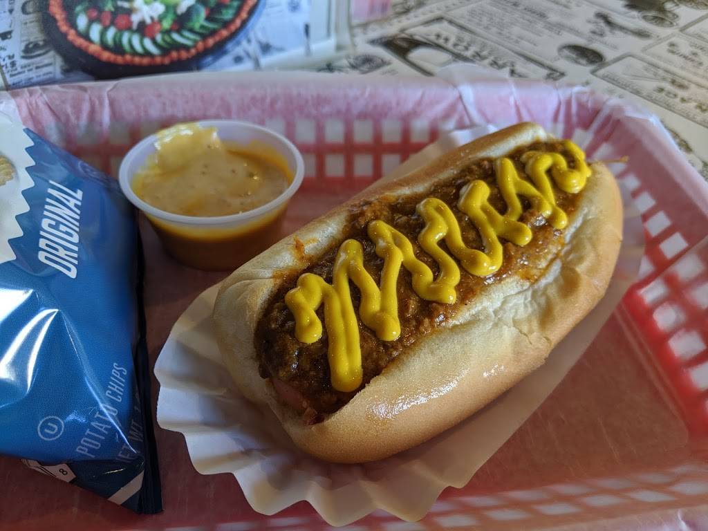 Take Five Deli LLC | restaurant | 130 W Chisholm St, Alpena, MI 49707, USA | 9893540400 OR +1 989-354-0400