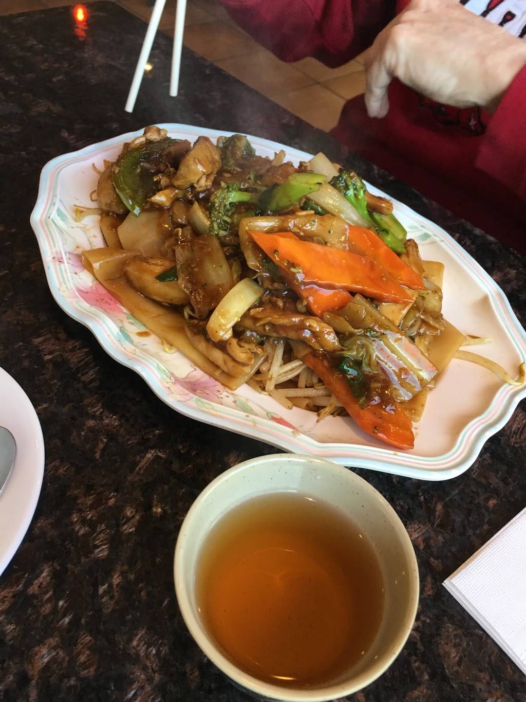 Ánh Hồng Restaurant | restaurant | 291 Adams St, Dorchester, MA 02122, USA | 6172658889 OR +1 617-265-8889