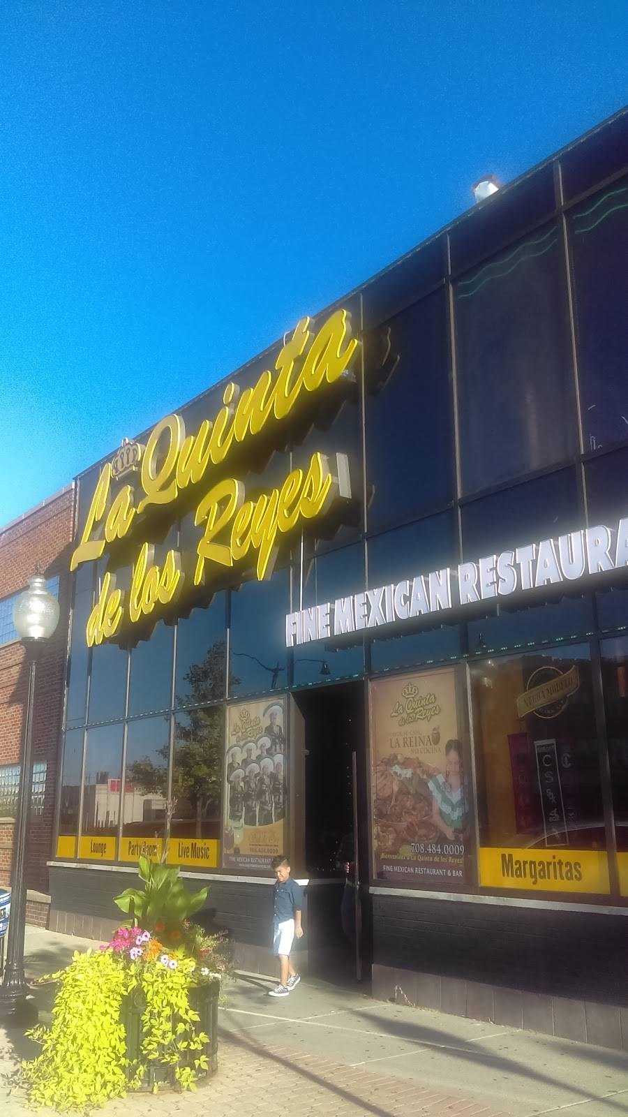 La Quinta de los Reyes Fine Mexican Restaurant & Bar | restaurant | 6431 Cermak Rd, Berwyn, IL 60402, USA | 7084844689 OR +1 708-484-4689