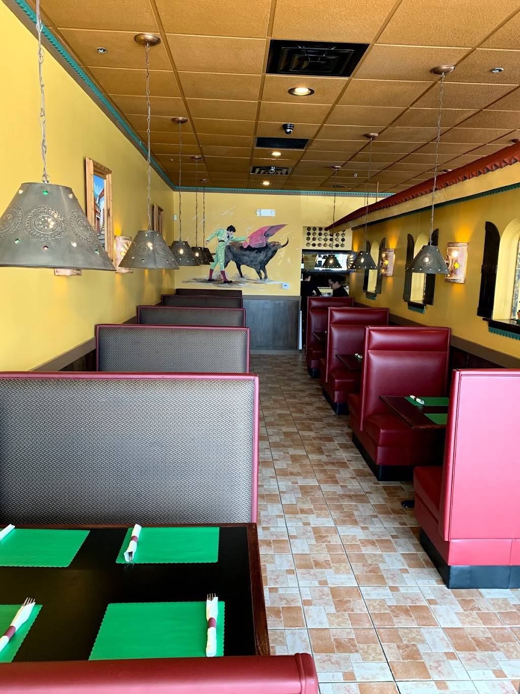 Camino Viejo | restaurant | 19943 South La Grange Road, Frankfort, IL 60423, USA | 8155345613 OR +1 815-534-5613