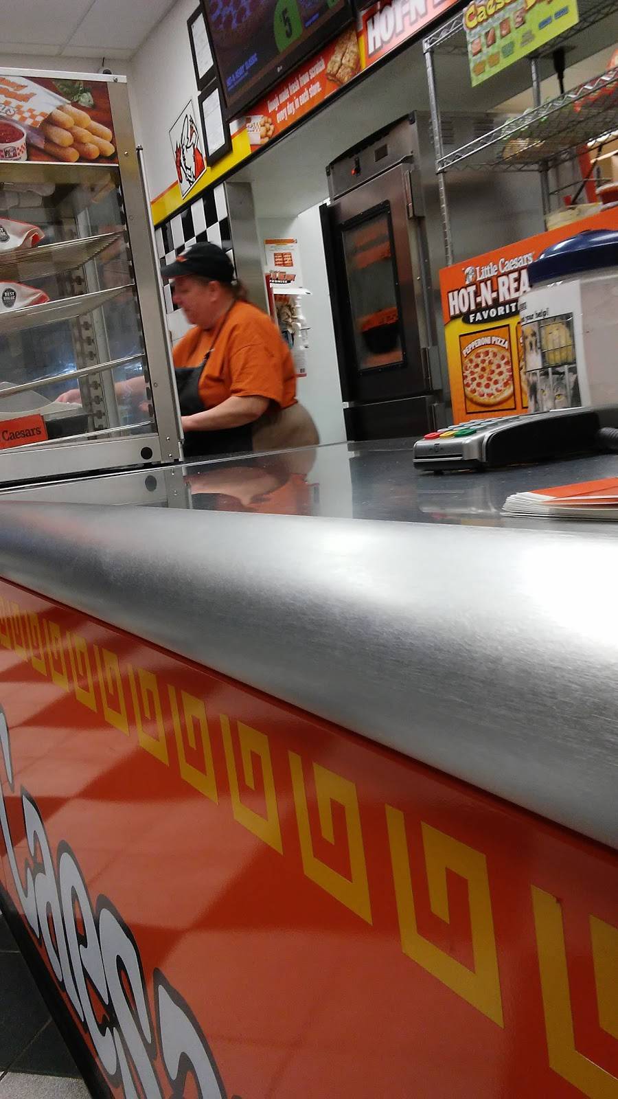 Little Caesars Pizza | meal takeaway | 733 Superior St, Antigo, WI 54409, USA | 7156230570 OR +1 715-623-0570