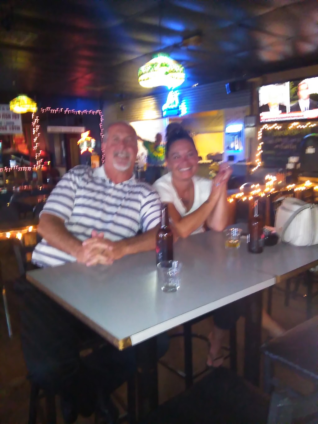 Duchesne Bar & Grill | restaurant | 1001 S Duchesne Dr, St Charles, MO 63301, USA | 6369470920 OR +1 636-947-0920