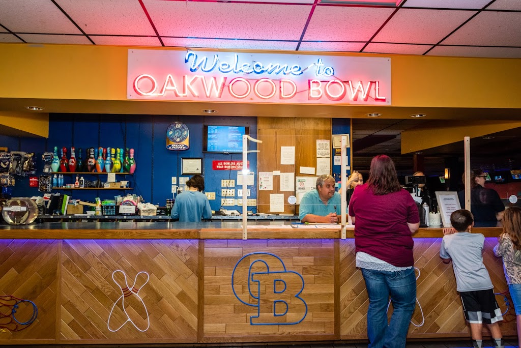 Oakwood Bowl | restaurant | 4709 W Owen K Garriott Rd, Enid, OK 73703, USA | 5802338712 OR +1 580-233-8712