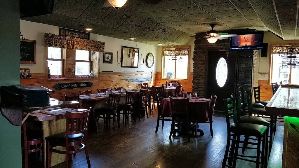 Brandons Pub + Grille | restaurant | 559 Main St, Fair Haven, NY 13064, USA | 3159476266 OR +1 315-947-6266