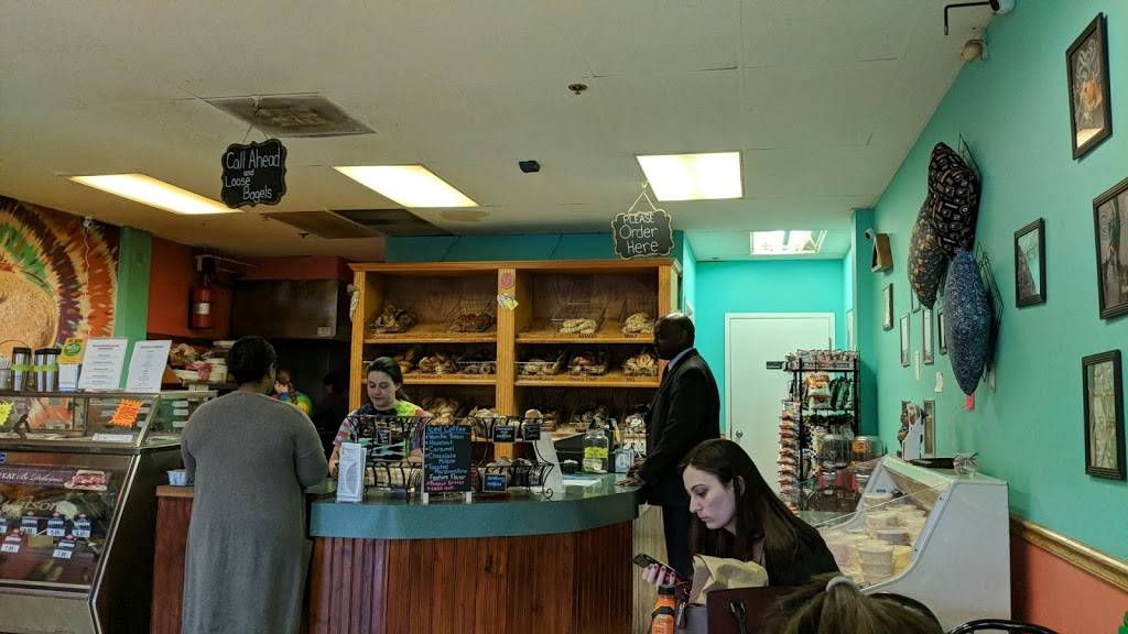 Victorias Bagel Bistro | cafe | 3131 NJ-38, Mt Laurel, NJ 08054, USA | 8562221200 OR +1 856-222-1200