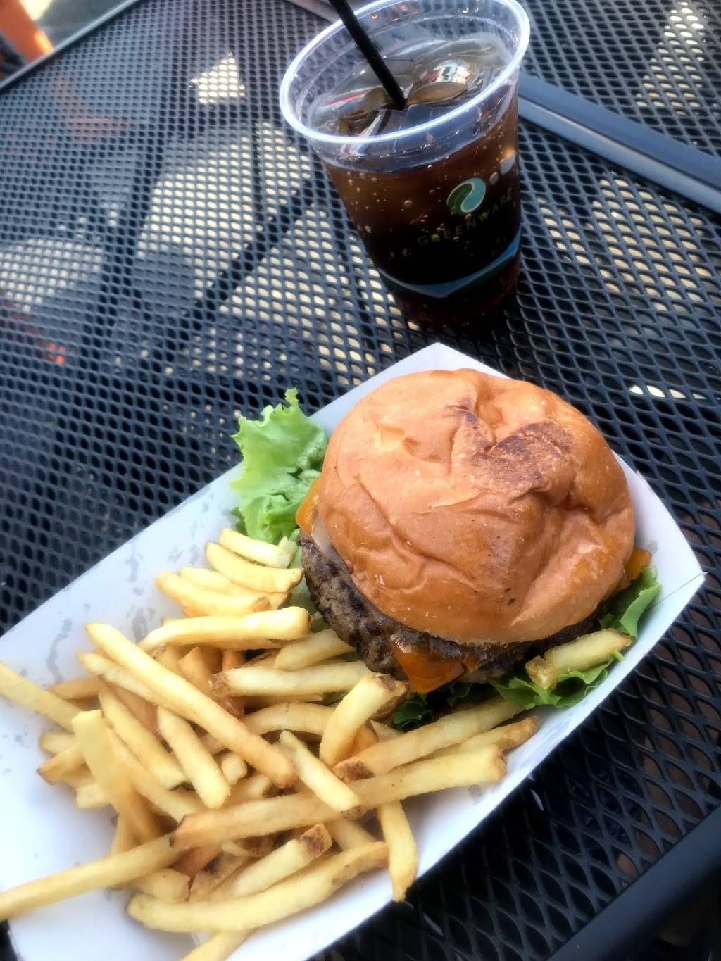 Chowder Hut | restaurant | 2890 Taylor St, San Francisco, CA 94133, USA | 4157761849 OR +1 415-776-1849