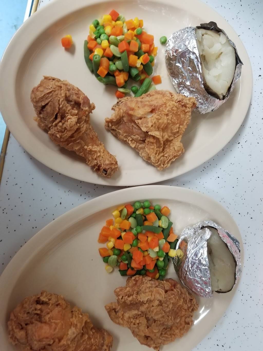 The Family Taco Buffet & Taquizas Maros | restaurant | 2776E E 2625th Rd, Marseilles, IL 61341, USA | 8157956700 OR +1 815-795-6700