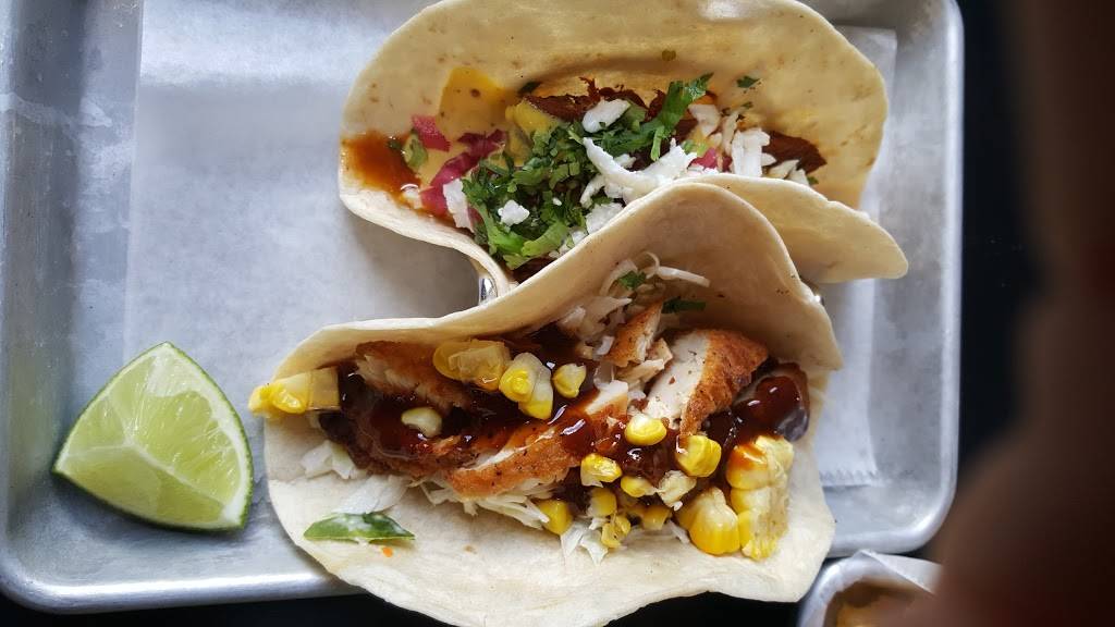 Red Pepper Taquería | restaurant | 2149 Briarcliff Rd NE, Atlanta, GA 30329, USA | 4043258151 OR +1 404-325-8151