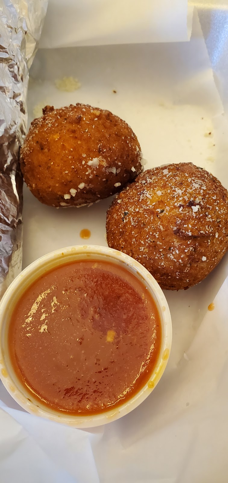 Old Skool Jersey Rippers & Balls | restaurant | Sioux Falls, SD 57104, USA | 6056816992 OR +1 605-681-6992