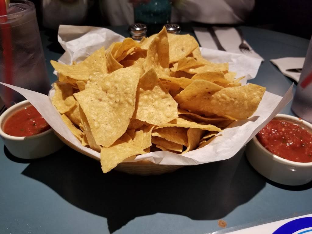 Tio Leos Mexican Restaurant | night club | 5302 Napa St, San Diego, CA 92110, USA | 6195421462 OR +1 619-542-1462