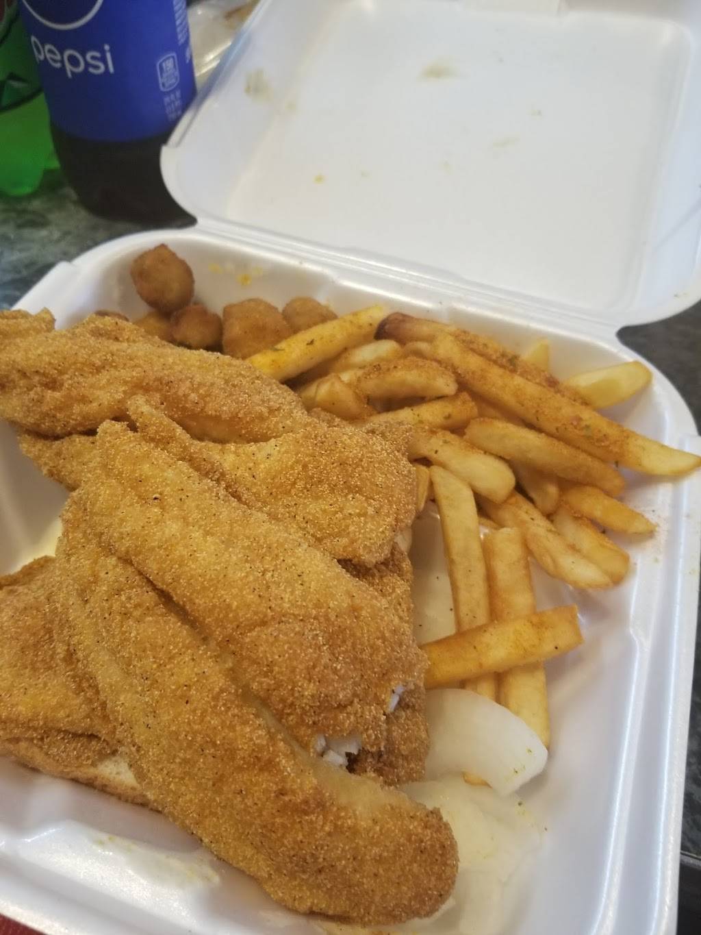 Mother’s Fish | restaurant | 6 S Central Ave, Clayton, MO 63105, USA | 3144997074 OR +1 314-499-7074